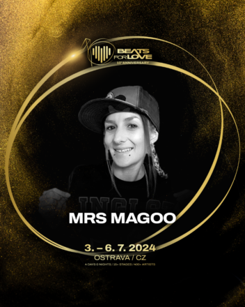 Mrs Mangoo (UK)